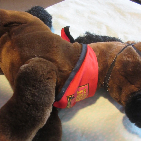 wells fargo horse - Picture 4 of 5